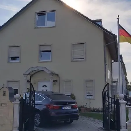 Prince, Nur Fuer Handwerker Auch Langfristig, Naehe Ingolstadt Homestay *