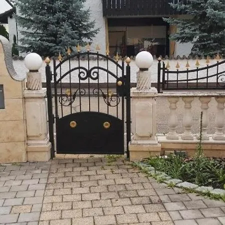 Homestay Prince, Nur Fuer Handwerker Auch Langfristig, Naehe Ingolstadt *