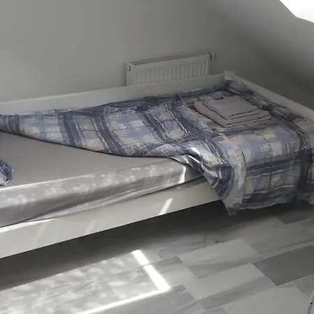 Prince, Nur Fuer Handwerker Auch Langfristig, Naehe Ingolstadt Homestay