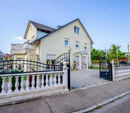Ubytování v soukromí Prince, Nur Fuer Handwerker Auch Langfristig, Naehe Ingolstadt Vohburg an der Donau