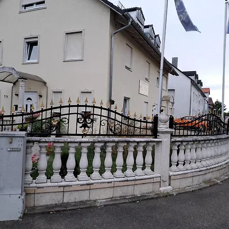 Prince, Nur Fuer Handwerker Auch Langfristig, Naehe Ingolstadt * Vohburg an der Donau