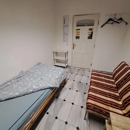 Prince, Nur Fuer Handwerker Auch Langfristig, Naehe Ingolstadt Séjour chez l'habitant *