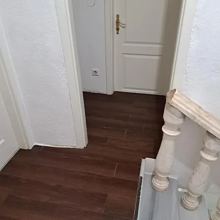 Prince, Nur Fuer Handwerker Auch Langfristig, Naehe Ingolstadt Séjour chez l'habitant *